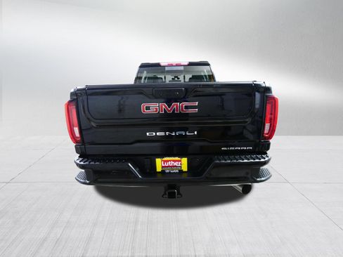 Used 2022 GMC Sierra 3500 Denali image 6