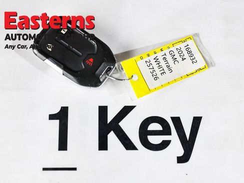 Used 2024 GMC Terrain SLE image 27