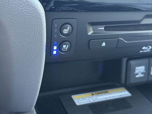 Used 2021 Honda Pilot Elite image 27