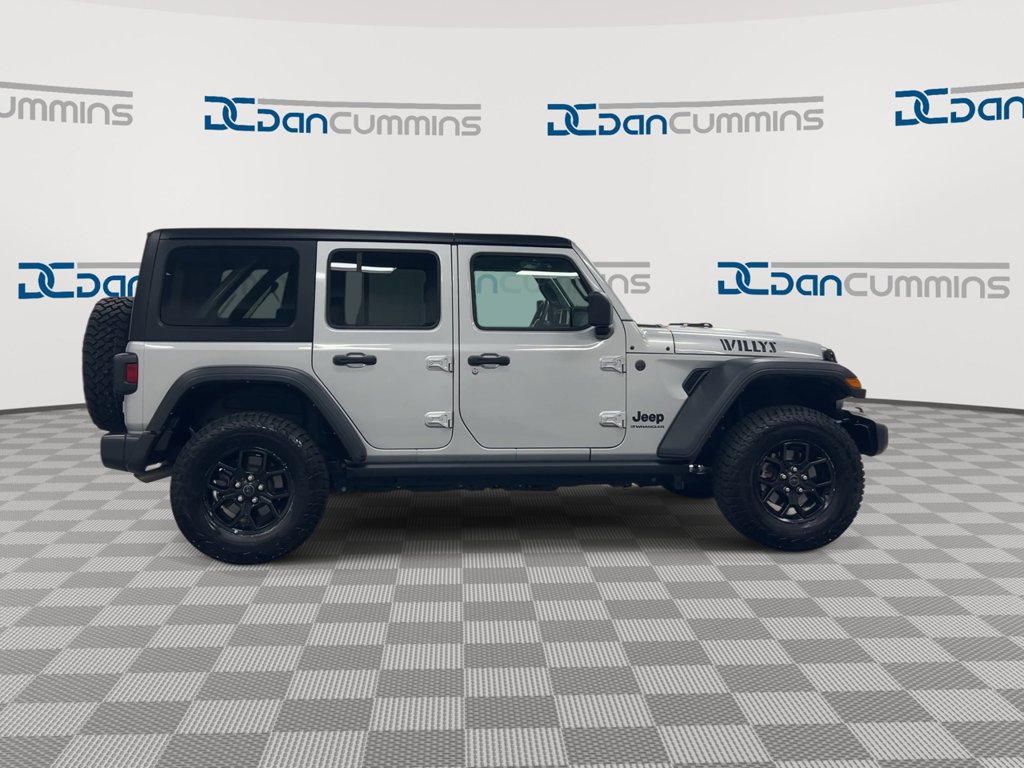 Used 2024 Jeep Wrangler Unlimited Sport AWD/4WD image 9