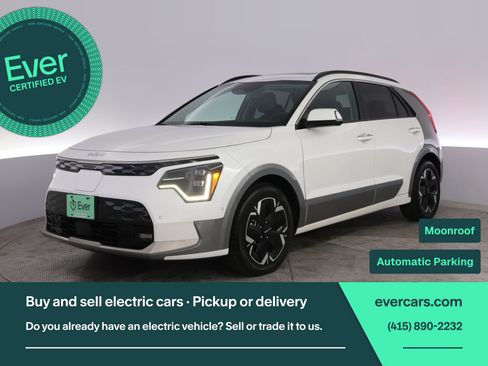 Used 2024 Kia Niro Wave w/ Wave Preserve Package FWD image 1