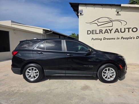 Used 2023 Chevrolet Equinox LT FWD image 4