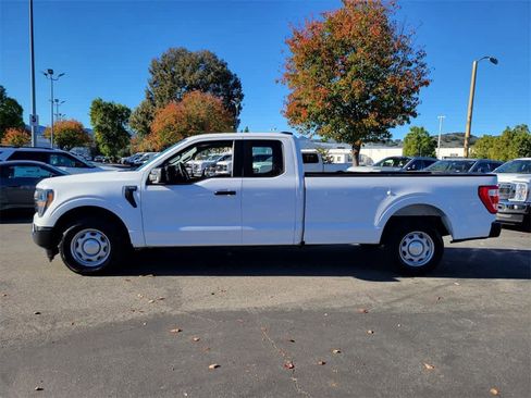 Used 2023 Ford F150 XL image 2