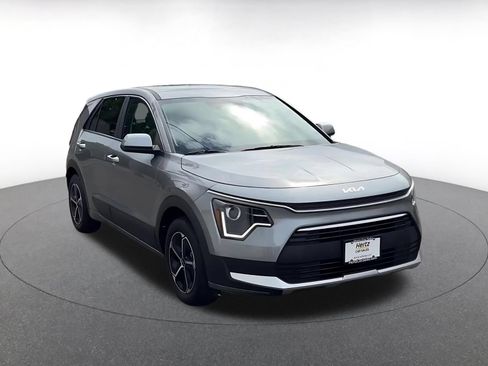 Used 2026 Kia Niro LX FWD image 3