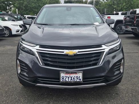 Used 2022 Chevrolet Equinox LT FWD image 2