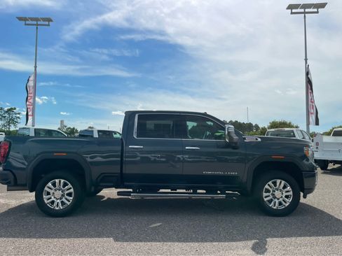 Used 2020 GMC Sierra 2500 Denali w/ Denali Ultimate Package AWD/4WD image 7