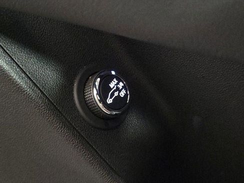 Certified 2023 Cadillac XT5 Luxury image 20