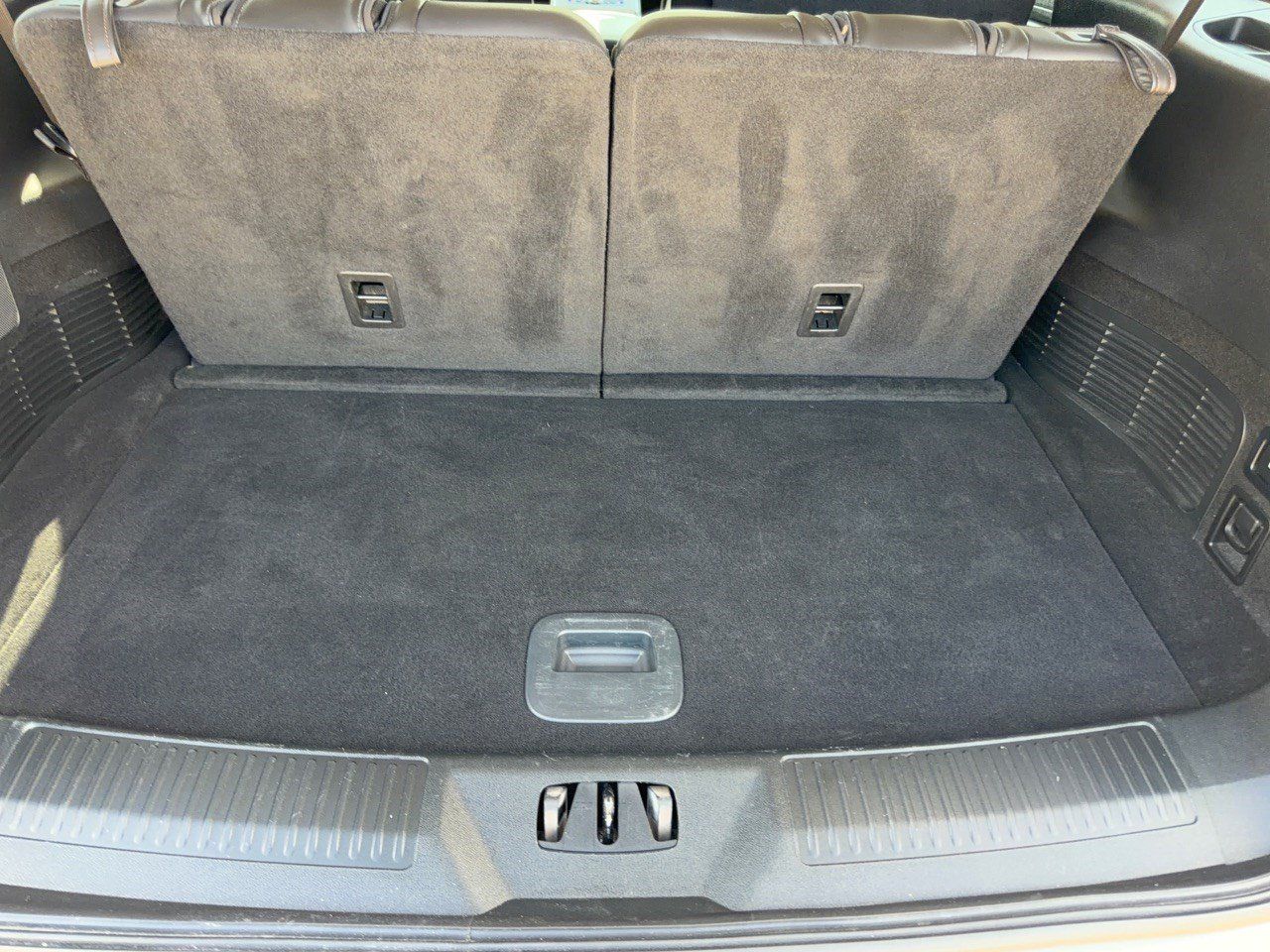 Used 2024 Lincoln Aviator AWD w/ Premium Package image 28
