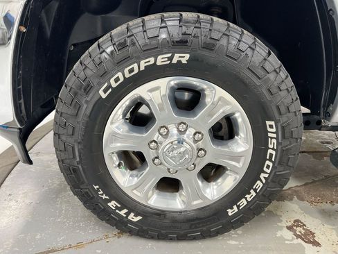 Used 2022 RAM 2500 Big Horn image 25