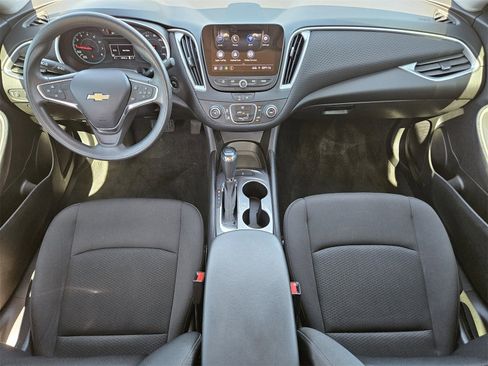Used 2020 Chevrolet Malibu LS image 26