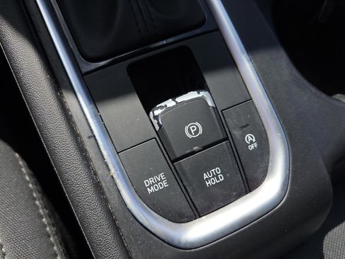 Used 2019 Hyundai Santa Fe SEL image 24