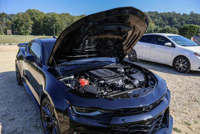 Used 2019 Chevrolet Camaro ZL1 w/ LPO, ZL1 Protection Package RWD image 16