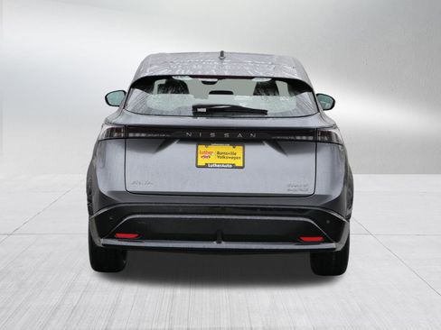 Used 2023 Nissan Ariya AWD image 6