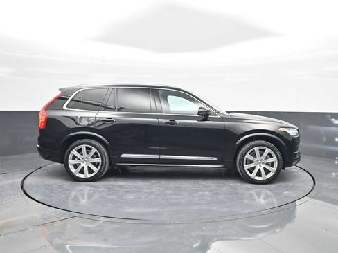 Used 2019 Volvo XC90 T6 Inscription w/ Luxury Package image 9