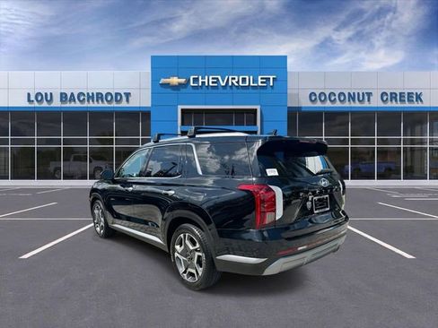 Used 2024 Hyundai Palisade SEL FWD image 6