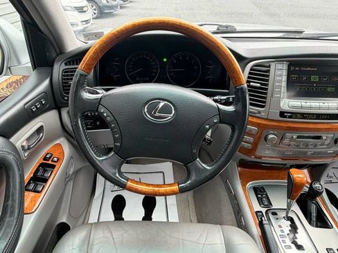 Used 2006 Lexus LX 470 4WD image 10