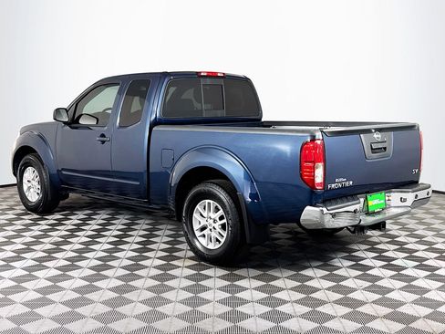 Used 2021 Nissan Frontier SV image 6