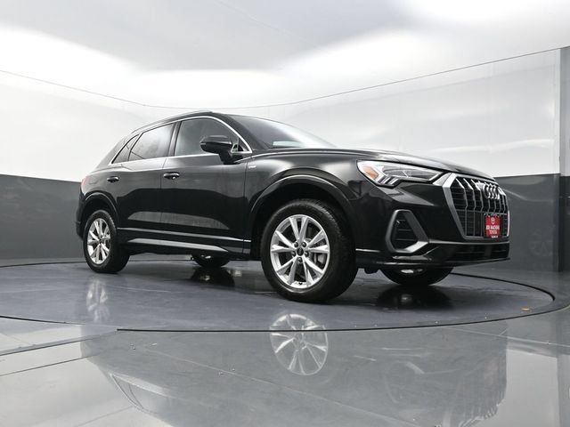Used 2025 Audi Q3 2.0T Premium AWD/4WD image 31