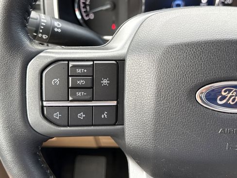 Used 2022 Ford F150 XLT w/ Equipment Group 302A High AWD/4WD image 19