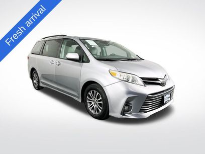Used 2018 Toyota Sienna XLE