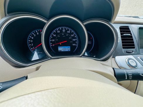 Used 2012 Nissan Murano SV FWD image 16