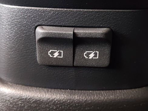 Used 2024 Nissan Kicks S FWD image 30
