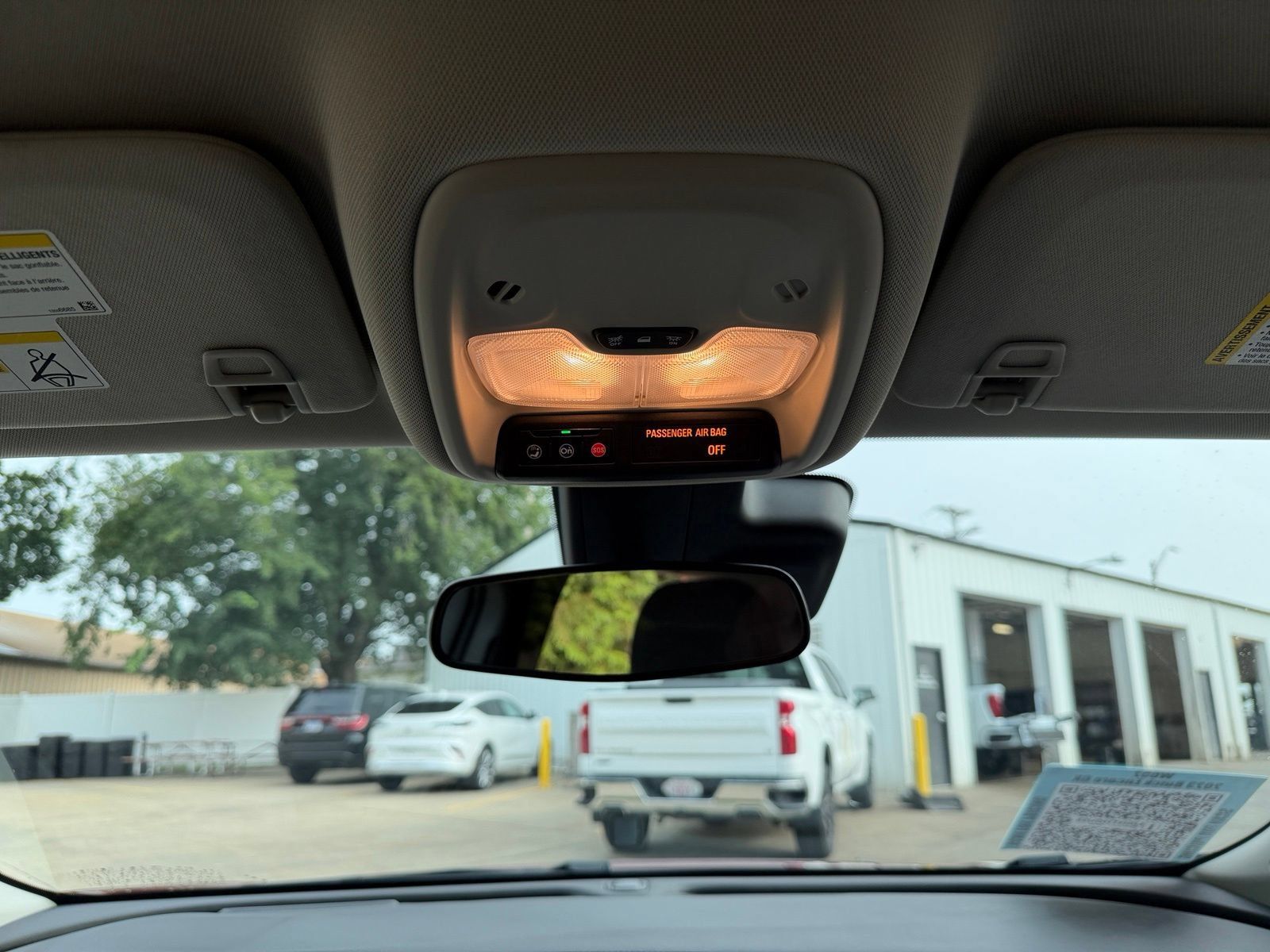 Used 2023 Buick Encore GX Select FWD image 21