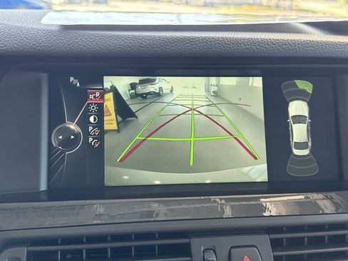 Used 2013 BMW 528i Sedan RWD image 40