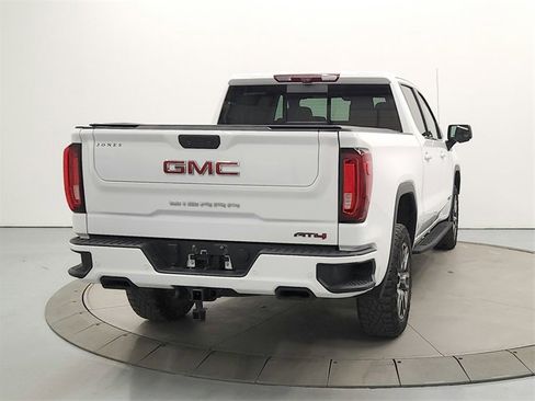 Used 2022 GMC Sierra 1500 AT4 w/ AT4 Premium Package image 6