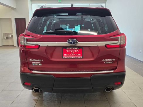 Used 2024 Subaru Ascent Touring AWD/4WD image 5