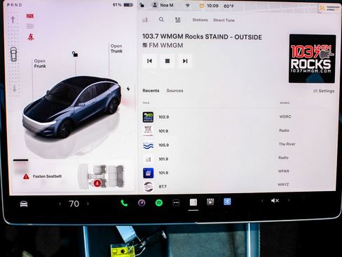 Used 2026 Tesla Model Y AWD image 23