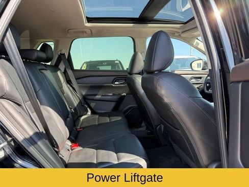 Used 2023 Nissan Rogue SL image 12