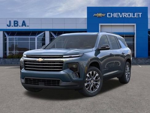 New 2026 Chevrolet Traverse LT FWD image 6