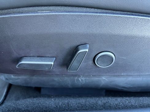 Used 2022 Tesla Model 3 Performance image 15