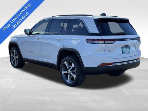 New 2025 Jeep Grand Cherokee Limited w/ Luxury Tech Group II image 6