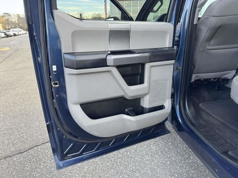 Used 2015 Ford F150 XLT w/ Equipment Group 302A Luxury image 17