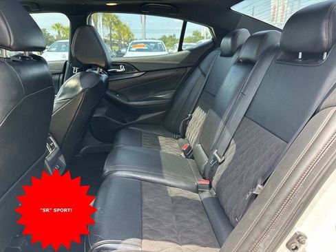 Used 2023 Nissan Maxima SR w/ Sport Mat Group image 8