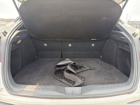 Used 2020 Toyota C-HR XLE image 20