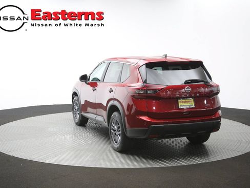 Used 2024 Nissan Rogue S AWD/4WD image 36