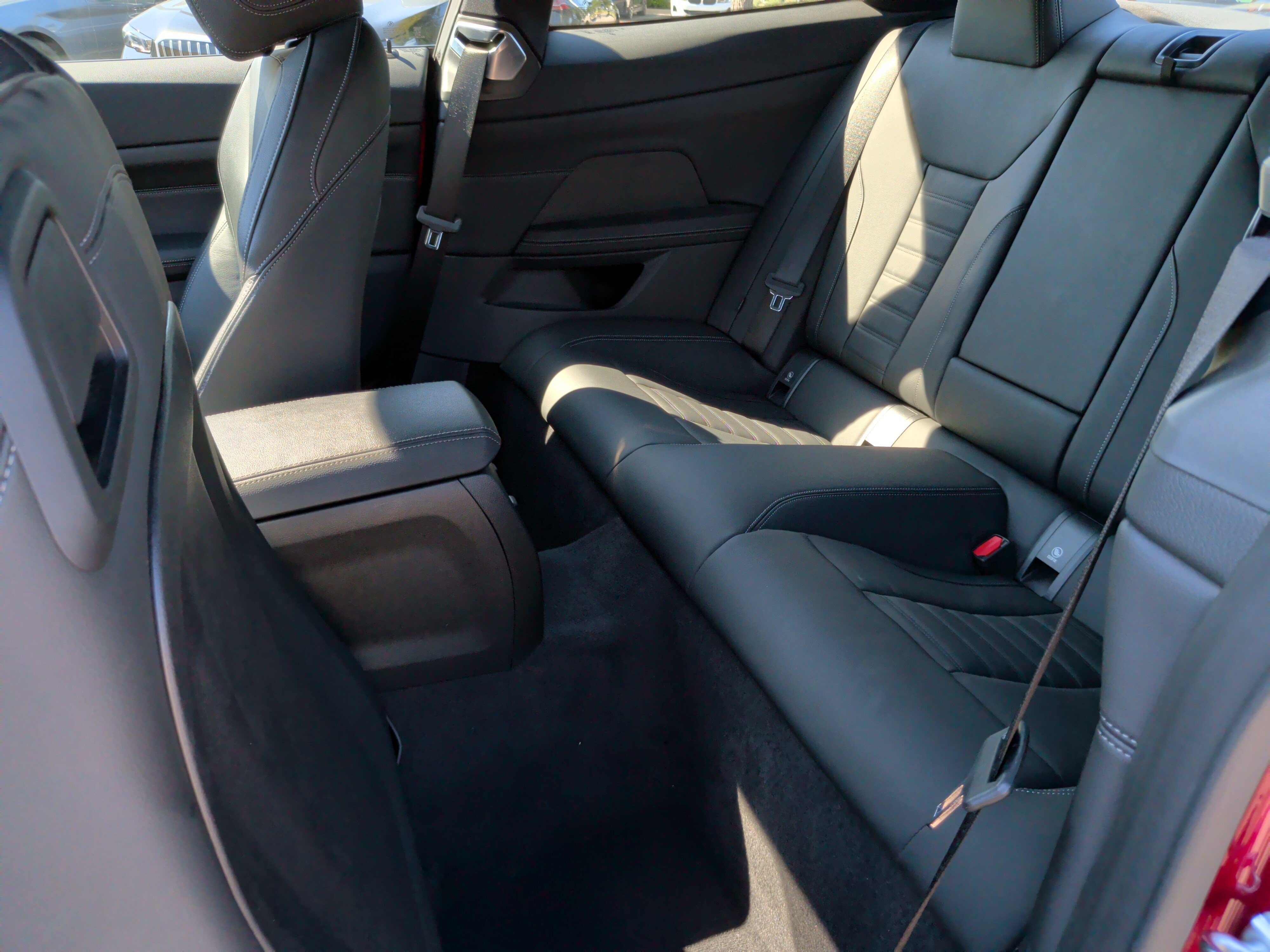 Used 2026 BMW M440i Coupe RWD image 38