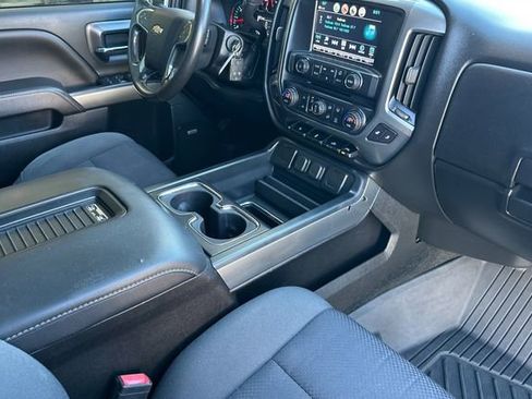 Used 2018 Chevrolet Silverado 1500 LT w/ All Star Edition image 18