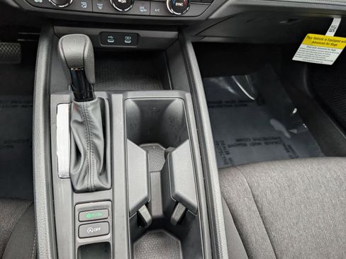 Certified 2025 Honda Accord SE image 22