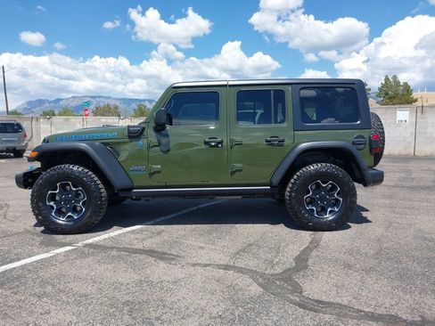 Used 2023 Jeep Wrangler Unlimited Rubicon 4xe w/ Safety Group AWD/4WD image 2