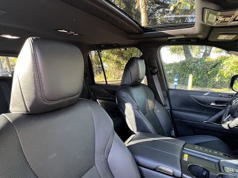 Used 2025 Lexus LX 700h Overtrail image 46