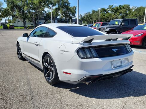 Used 2019 Ford Mustang Coupe w/ Equipment Group 101A RWD image 7