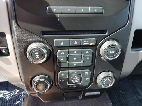 Used 2013 Ford F150 XLT w/ Luxury Equipment Group RWD image 23