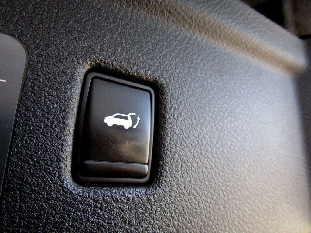 Used 2020 INFINITI QX50 Essential w/ Edition 30 Package AWD/4WD image 33