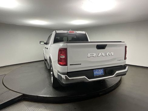 Used 2025 RAM 1500 Big Horn AWD/4WD image 6