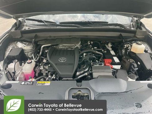 Used 2024 Toyota Grand Highlander XLE image 14