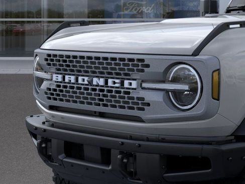New 2026 Ford Bronco Badlands AWD/4WD image 19